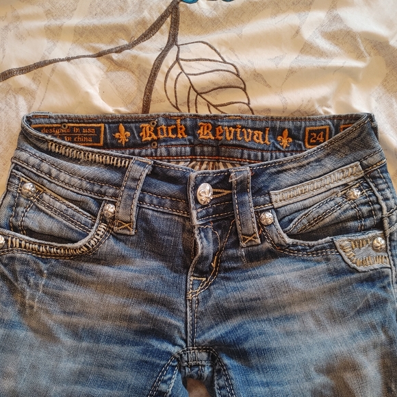 Rock Revival Gwen Straight Jeans - Picture 7 of 12